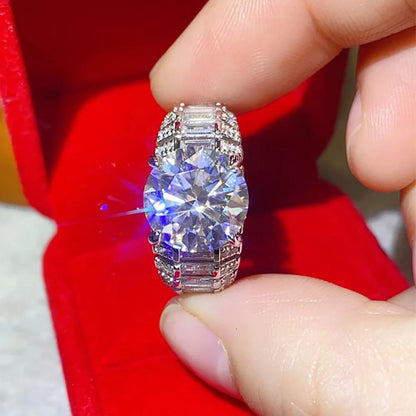 The Majestic Marquise S925 VVS Moissanite Ring