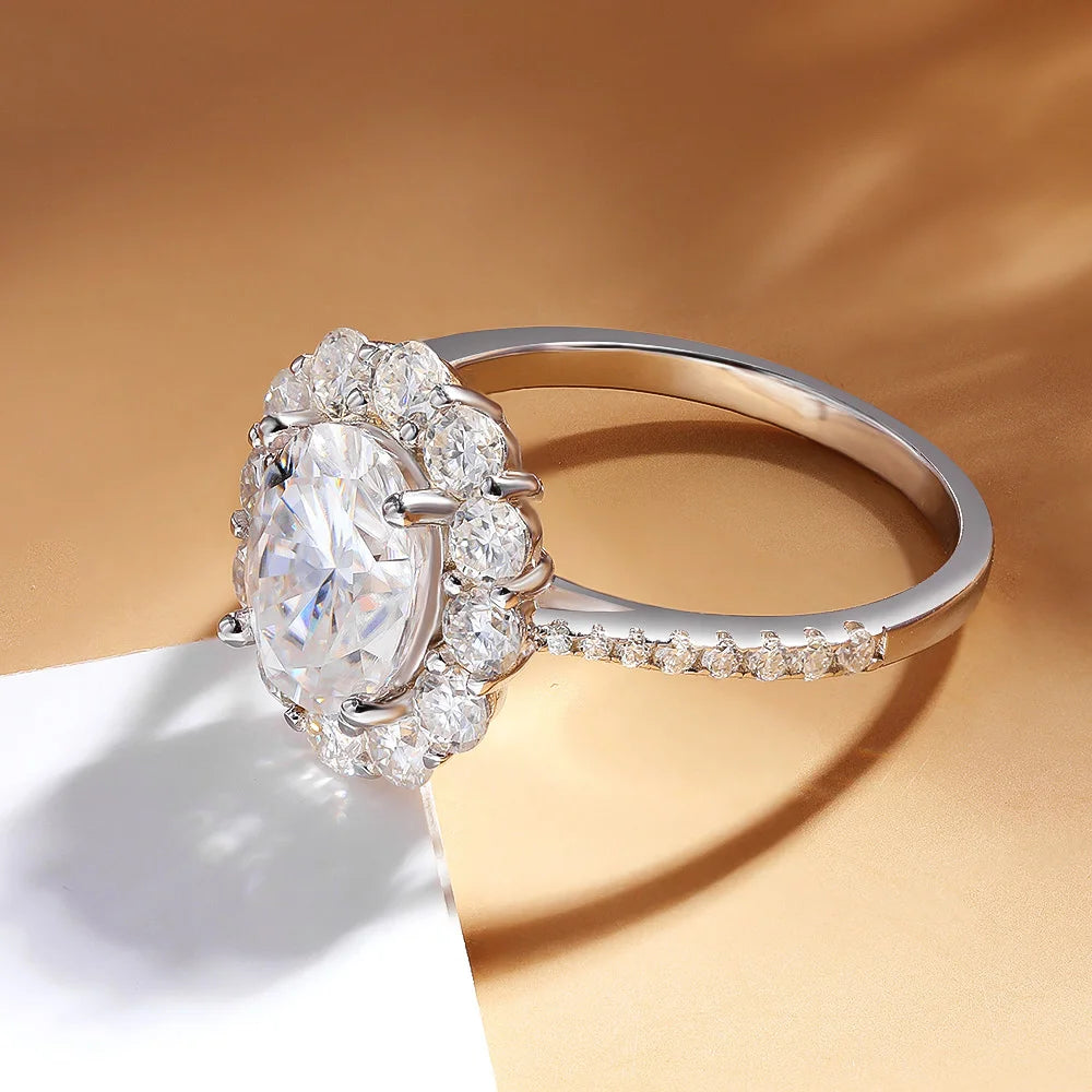 Oval VVS Moissanite Ring