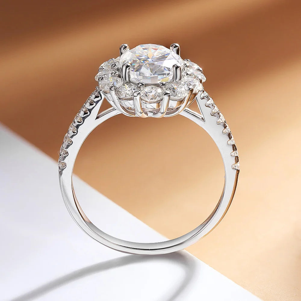 Oval VVS Moissanite Ring