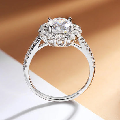 Oval VVS Moissanite Ring